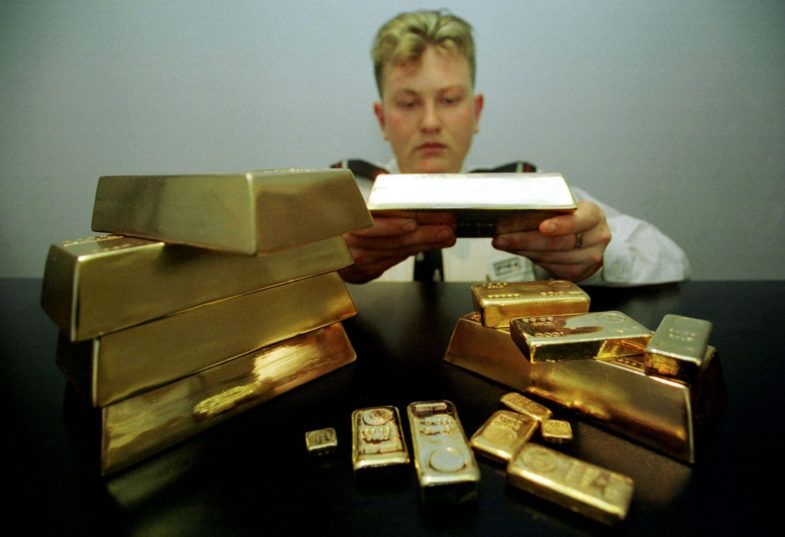 1. Hoa Kỳ - 8.133,5 tấn Dự trữ vàng chính thức tính theo euro: 414,81 tỷ euro Tỷ trọng vàng trong dự trữ ngoại hối của đất nước: 78,9%David Gray / Reuter