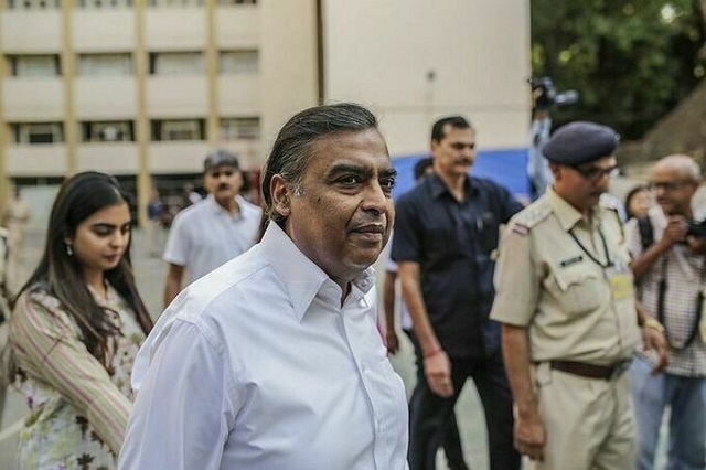 Mukesh Ambani, tỷ phú giàu nhất châu Á và thứ 4 thế giới. (Ảnh: Bloomberg)