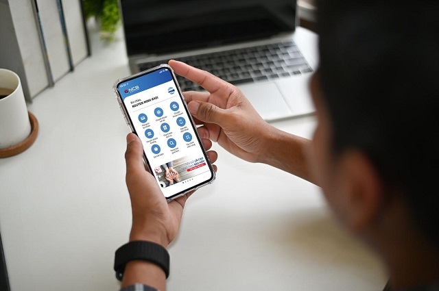 Khách hàng giao dịch NCB iziMobile