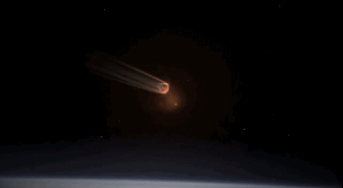 Elon Musk trước đây đã nói rằng việc đi xuyên qua bầu khí quyển làm hấp thụ lượng nhiệt lên đến 1.930 ° C là mối quan tâm lớn nhất của ông. Điều này là do thiết kế bất đối xứng của tàu vũ trụ do phải chứa hệ thống thoát hiểm khẩn cấp trong trường hợp tên lửa phóng giữa chuyến bay bị hỏng. Đây chính là giai đoạn làm Elon Musk thấy lo lắng nhất trong hành trình trở về nếu Endeavour bị lắc lư quá nhiều khi hạ cánh sẽ gây ra nguy cơ plasma trong bộ đẩy ống xả của Super Draco.