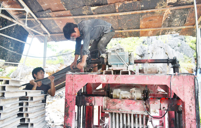 HTX góp phần nâng cao thu nhập, xóa đói giảm nghèo cho người dân tại địa phương (Ảnh TL)