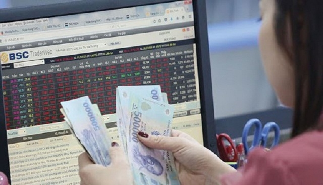 Các nhà đầu tư có thể cân nhắc giải ngân vào nhóm cổ phiếu dầu khí.