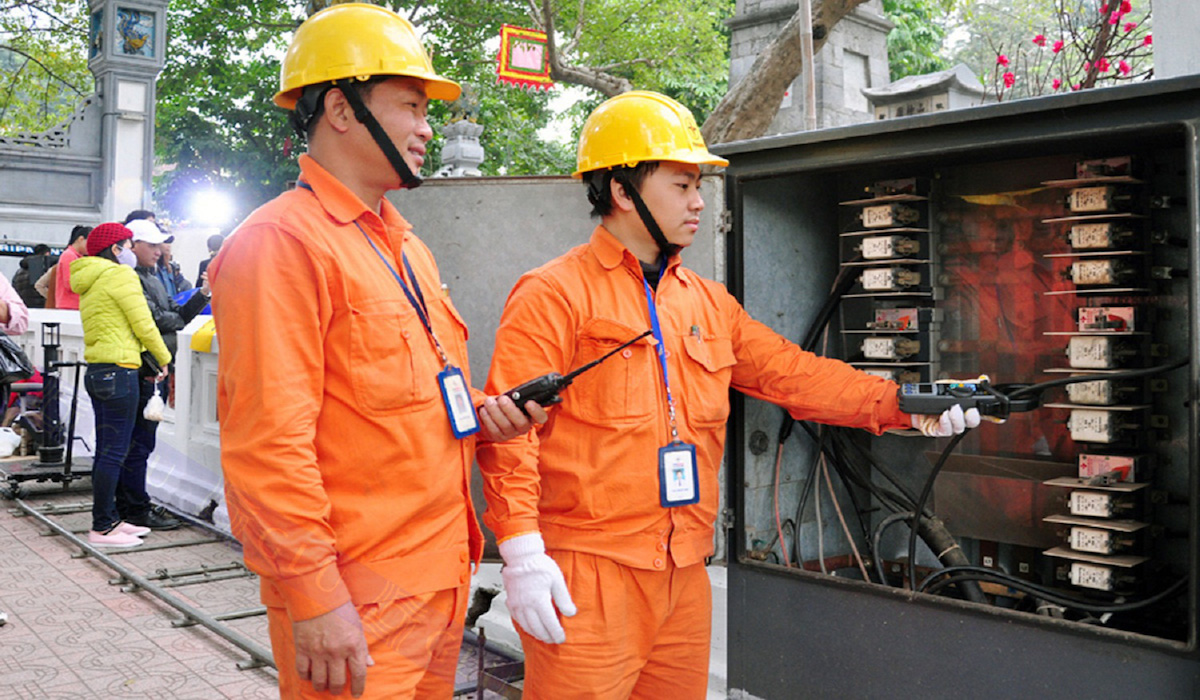 Biểu giá bán lẻ điện sinh hoạt 5 bậc thang cần phải tiếp tục lấy ý kiến.