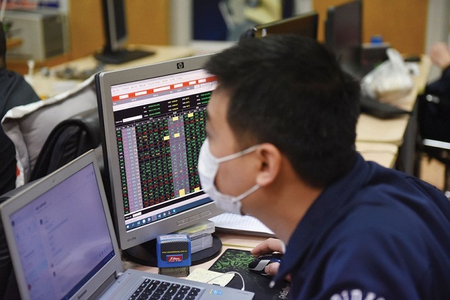 Những con số chênh lệch khiến nhà đầu tư bối rối trong quyết định đầu tư .