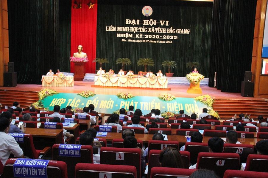 Toàn cảnh Đại hội Liên minh HTX tỉnh Bắc Giang khóa VI, nhiệm kỳ 2020-2025 chiều ngày 26/8.