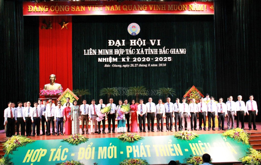 Ban Chấp hành Liên minh HTX tỉnh Bắc Giang nhiệm kỳ 2020 - 2025.