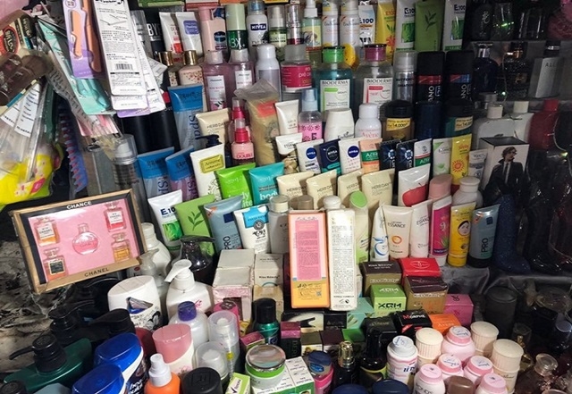 Chế tài mới quy định xử phạt sản xuất, buôn bán hàng giả, hàng cấm.