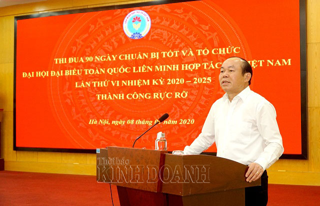 Chủ tịch Liên minh HTX Việt Nam Nguyễn Ngọc Bảo phát biểu tại lễ phát động thi đua