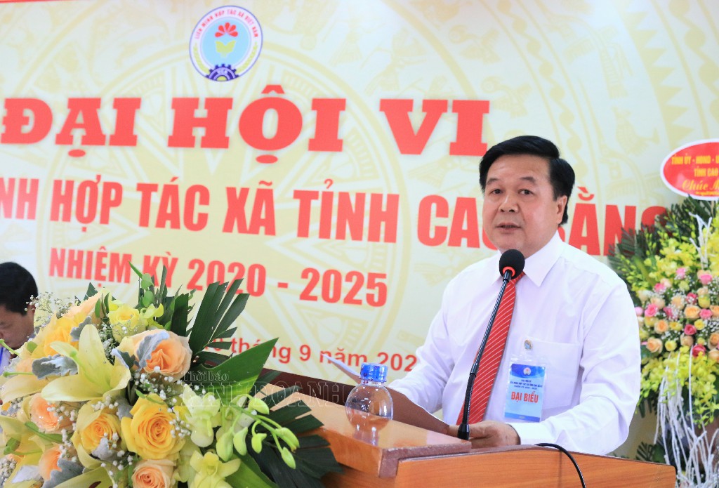 Ông Đàm Văn Độ phát biểu bế mạc Đại hội Liên minh HTX tỉnh Cao Bằng nhiệm kỳ 2020 - 2025.