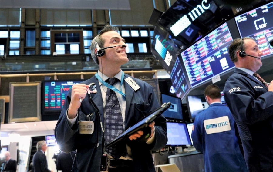 Cổ phiếu của lĩnh vực công nghệ đang kéo thị trường chứng khoán Mỹ phục hồi (Ảnh Int)