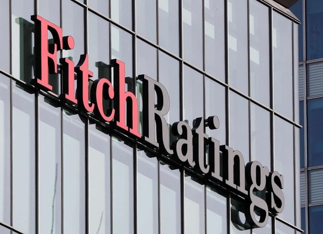 Fitch nâng dự báo kinh tế toàn cầu (Ảnh Int)