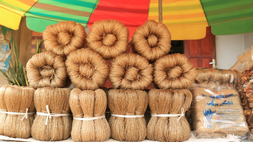 Miến dong Án Lại có hương vị đặc trưng, không sử dụng chất bảo quản, phụ gia.