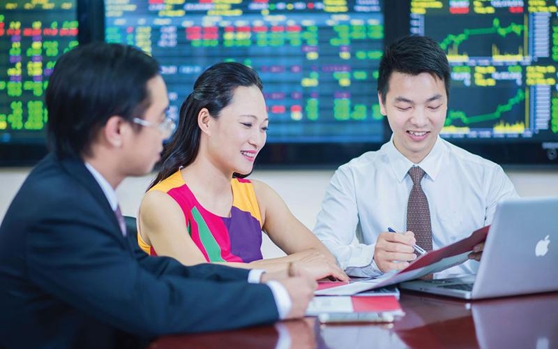 Cổ phiếu của các doanh nghiệp hóa chất đồng loạt nổi sóng trong nhiều tháng qua.