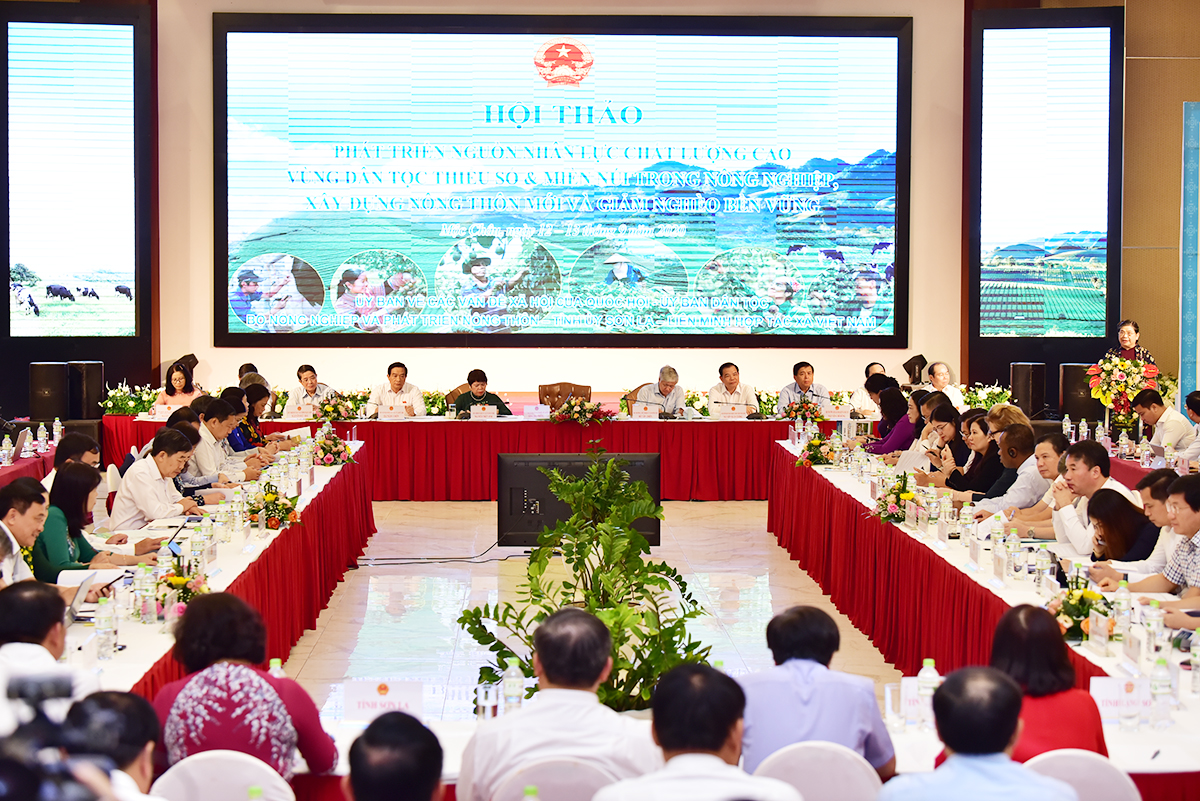 Việc phát triển nguồn nhân lực chất lượng cao vùng đồng bào dân tộc thiểu số và miền núi trong lĩnh vực nông nghiệp, xây dựng nông thôn mới và giảm nghèo bền vững luôn được các ban ngành đặc biệt quan tâm.