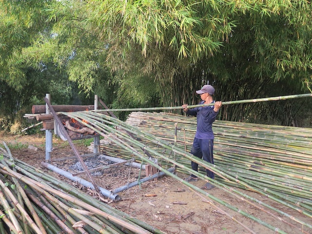 Ngành nghề nông thôn đã tạo nhiều công ăn việc làm và nâng cao thu nhập cho người dân (Ảnh: TL)