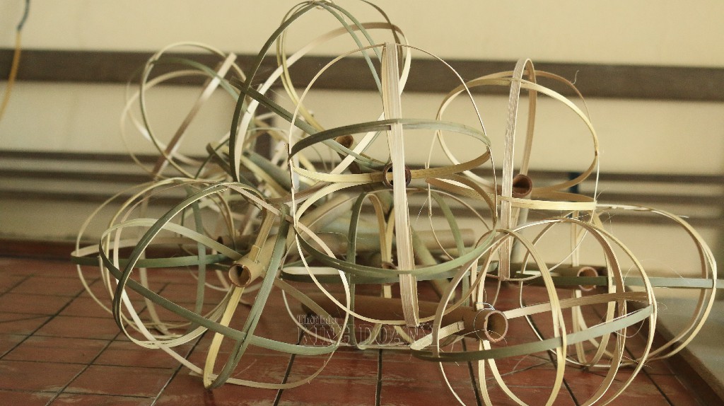 Chỉ còn 2 tuần nữa là tới tết Trung thu nhưng không khí nơi đây lại khá đìu hiu, vắng khách do dịch Covid-19.