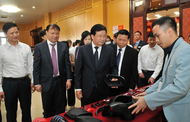 Phó Thủ tướng Trịnh Đình Dũng khẳng định sự hợp tác này sẽ là nền tảng vô cùng quan trọng giúp các DN Việt Nam nâng cao năng lực cạnh tranh.