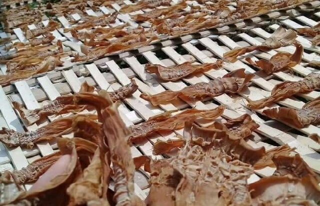 Nhiều công đoạn sản xuất thủ công gây khó khăn cho việc ký kết hợp đồng sản xuất đơn hàng lớn.