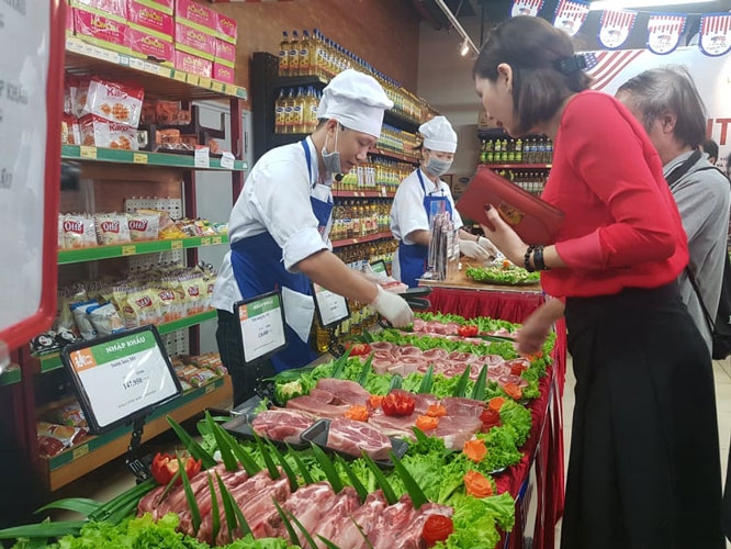 Thực phẩm Mỹ ồ ạt đổ bộ chinh phục người tiêu dùng Việt Nam.