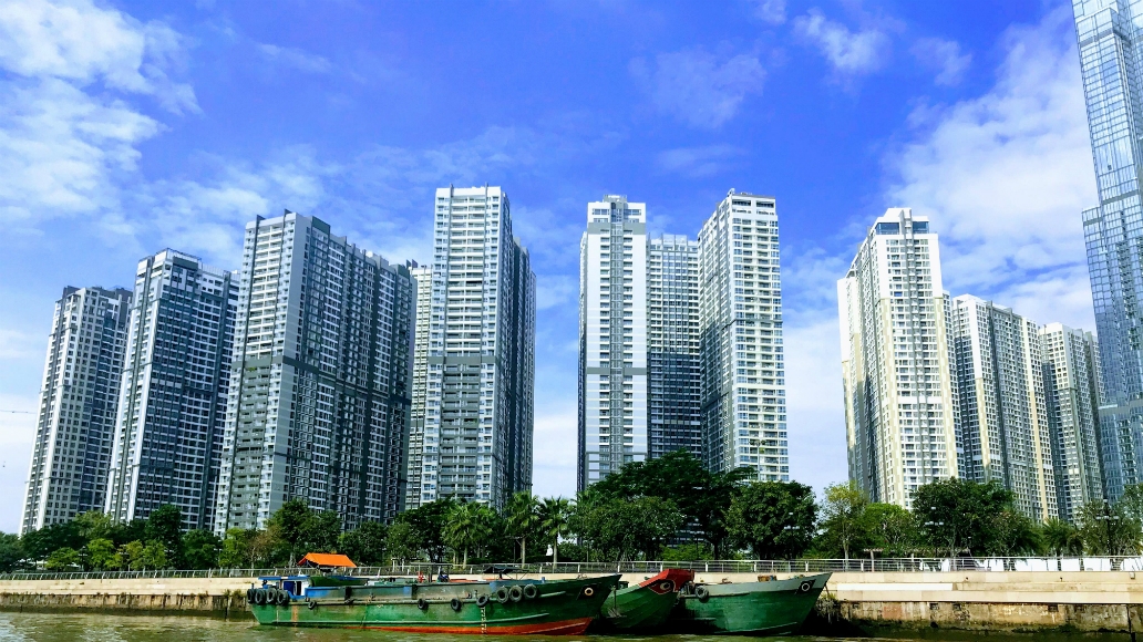 Nhiều chủ đầu tư đã phải ứng dụng công nghệ vào hoạt động sản xuất, kinh doanh để vượt qua khó khăn giai đoạn này (Ảnh: TL