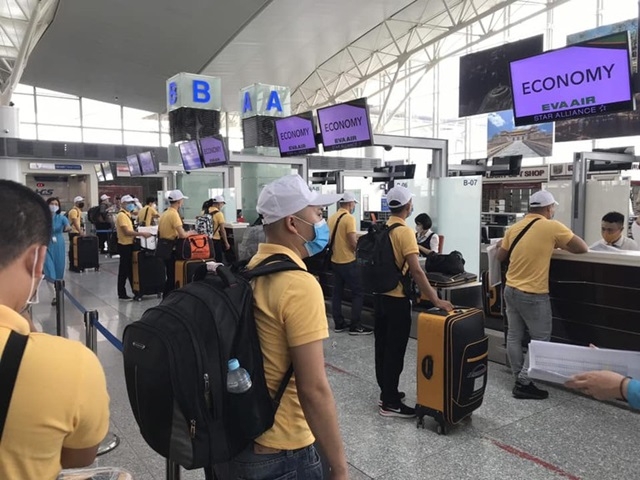 Xuất khẩu lao động khởi sắc trở lại.