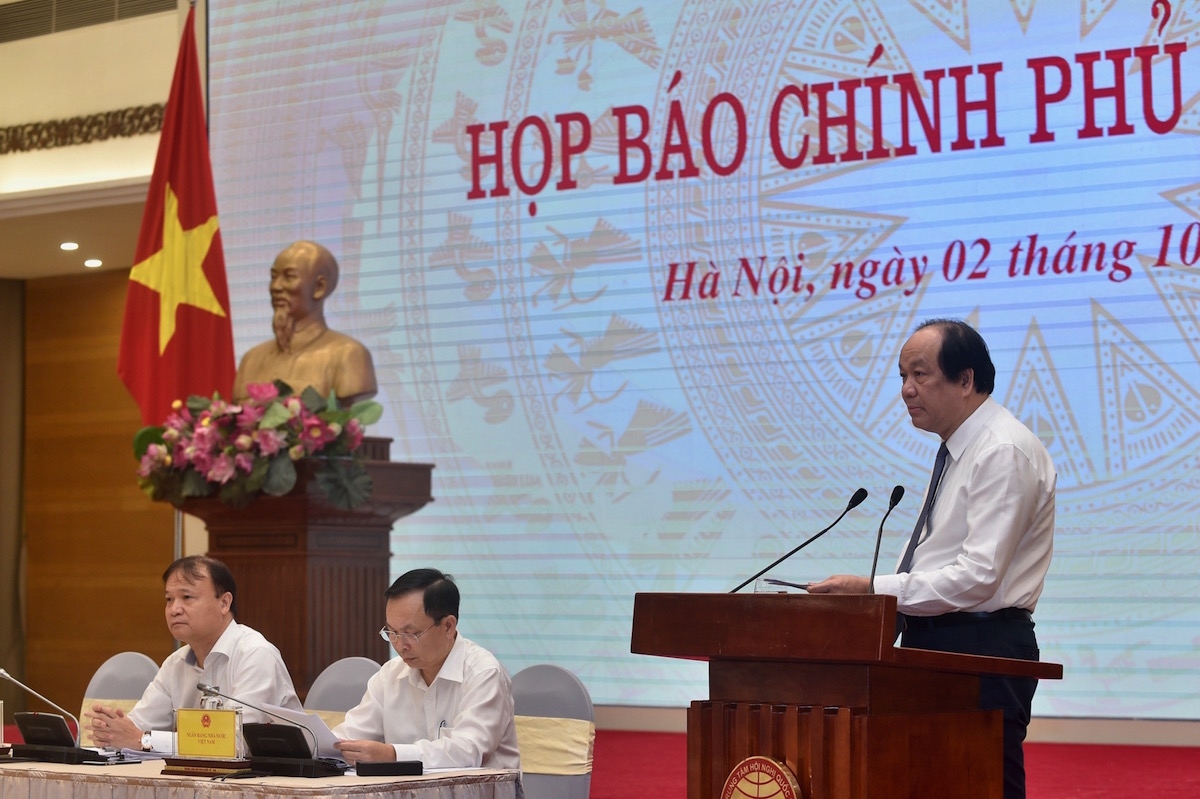 Bộ trưởng, Chủ nhiệm Văn phòng Chính phủ Mai Tiến Dũng chủ trì cuộc họp báo Chính phủ ngày 2/10.
