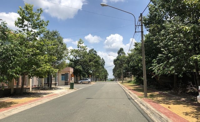 Bộ mặt nông thôn mới khang trang ở xã Định Hiệp.