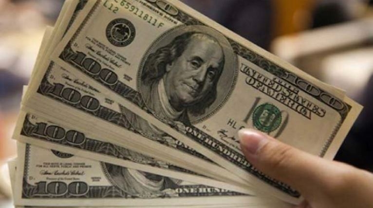 Tỷ giá USD tiếp tục giảm khi kì vọng về gói kích thích tài chính của Mỹ đã khuyến khích các nhà đầu tư quay sang các tiền tệ rủi ro có lợi nhuận cao hơn.