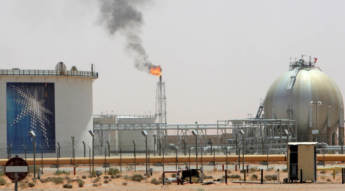 Nguồn cung giảm, nhu cầu tăng kéo giá dầu thô đi lên (Ảnh: Int)