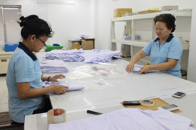 Người sử dụng lao động được ký hợp đồng xác định thời hạn nhiều lần với lao động cao tuổi (Ảnh minh họa)