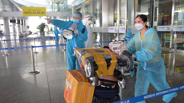 Tạm dừng bay quốc tế chở khách vào Việt Nam.