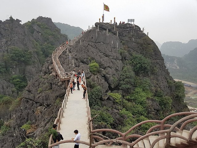 Một công trình xây dựng tại vùng lõi vùng di sản Tràng An đã bị cơ quan chức năng tuýt còi (Ảnh: TL)