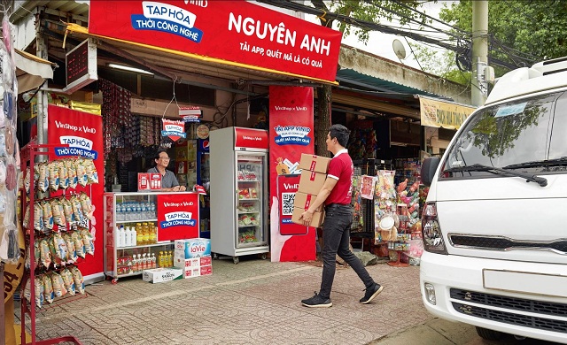 VinShop ra đời đã tạo nên một kênh liên kết mới thời công nghệ từ nhà sản xuất đến các kênh bán lẻ truyền thống.