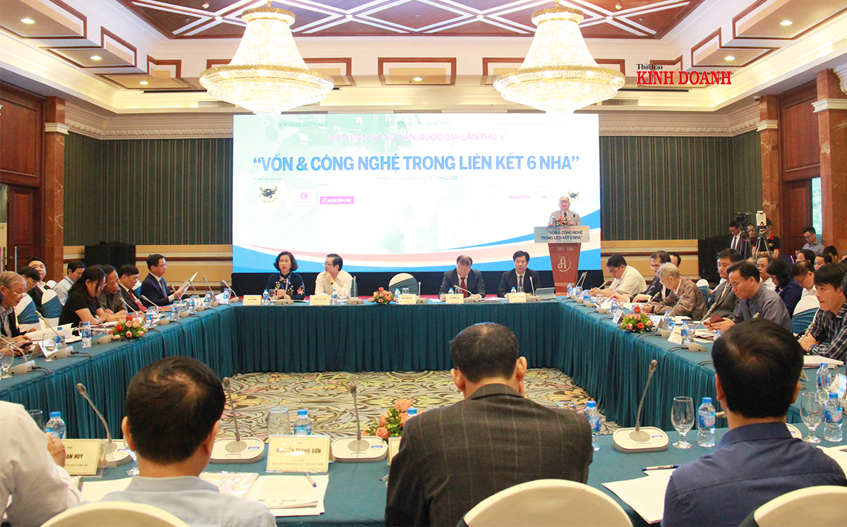 Chủ tịch Hội Nông dân Việt Nam Thào Xuân Sùng cho rằng, thiếu vốn nên kéo theo các HTX, hộ nông dân khó liên kết, hạn chế năng lực sản xuất, kinh doanh. Do vậy, Chính phủ, các bộ ngành cần tích cực vào cuộc để hỗ trợ cho khu vực này phát triển tương xứng với tiềm năng, lợi thế.