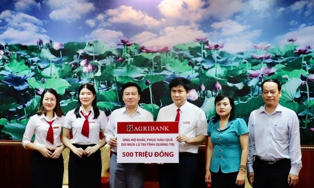 Agribank ủng hộ 500 triệu đồng cho tỉnh Quảng Trị.