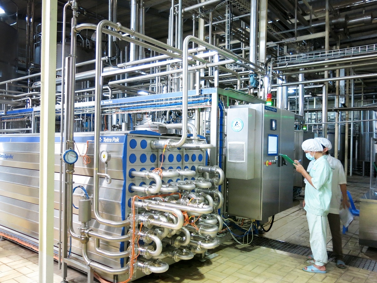 NutiFood đầu tư dây chuyền thiết bị hiện đại để đáp ứng hơn 250 tiêu chuẩn khắt khe do Walmart đề ra (Ảnh: Int)