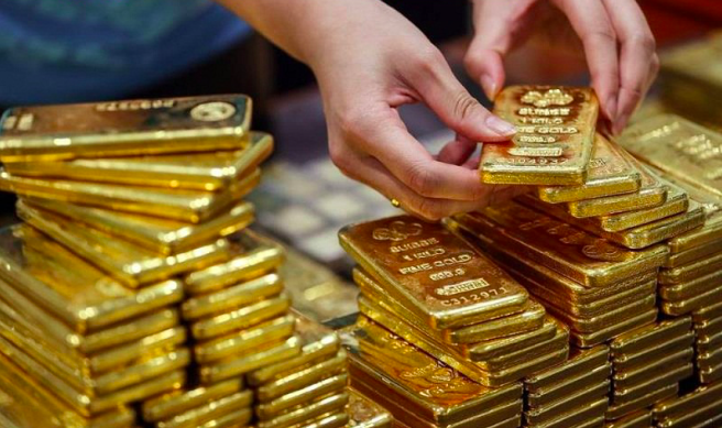 Giá vàng thế giới tiếp tục được hỗ trợ do hàng loạt bất ổn trước cuộc bầu cử Tổng thống Mỹ. (Ảnh: Int)