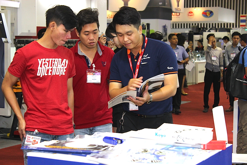 Kiều hối đang sụt giảm trong bối cảnh xuất khẩu lao động gặp khó vì dịch Covid-19.