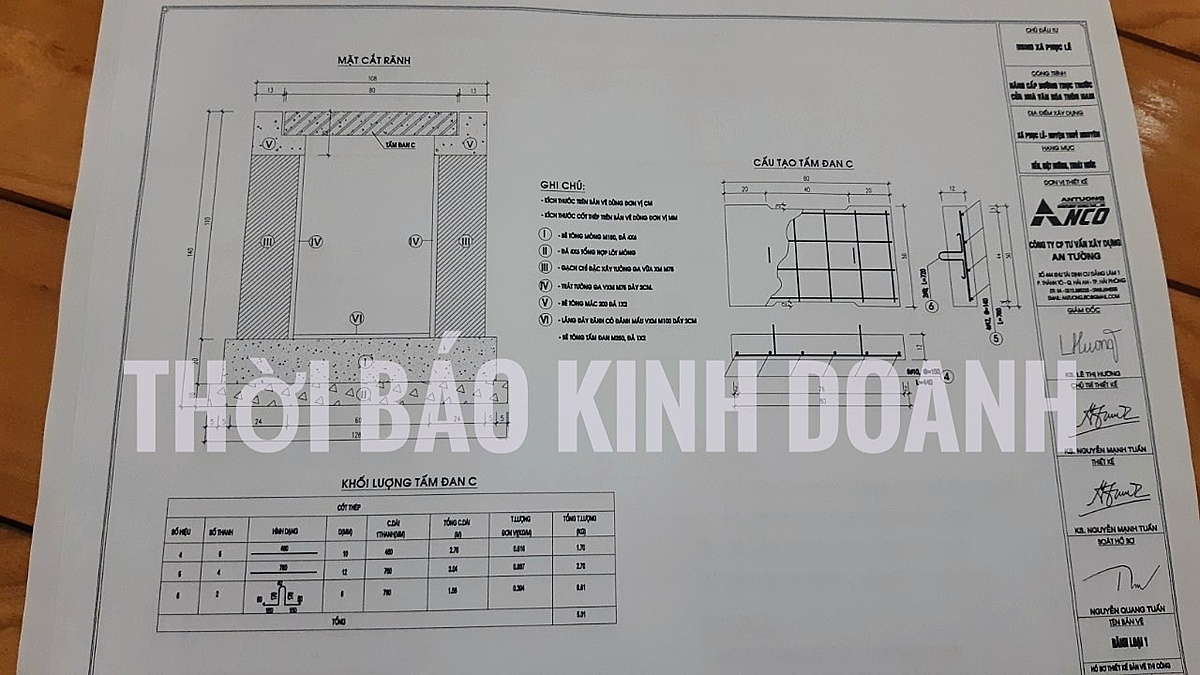 Hồ sơ thể hiện phần cổ rãnh thoát nước được đổ bê tông hình chữ L, độ cao bê tông đạt 22cm.
