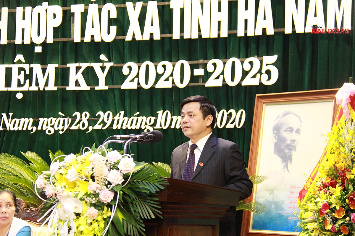 Phó Chủ tịch Liên minh HTX Việt Nam nhấn mạnh, nhiệm kỳ tới Ban Chấp hành Liên minh HTX tỉnh Hà Nam cần phát huy nội lực, tận dụng tối đa các nguồn lực để tập trung gỡ 5 nút thắt, đưa KTTT, HTX tỉnh Hà Nam phát triển.