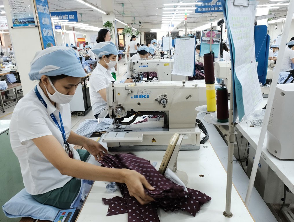 Theo thống kê, có 31,8/54 triệu lao động bị ảnh hưởng bởi dịch Covid-19 (Ảnh minh họa: Int)