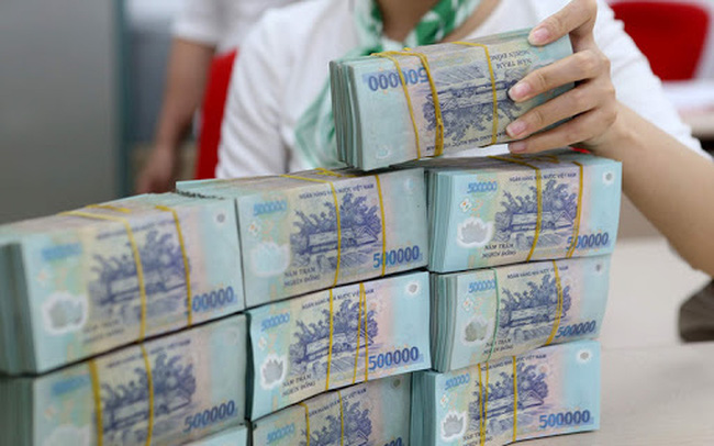 Việc ngân hàng tăng đầu tư trái phiếu doanh nghiệp là một đòn bẩy tăng trưởng tín dụng. (Ảnh: Int)