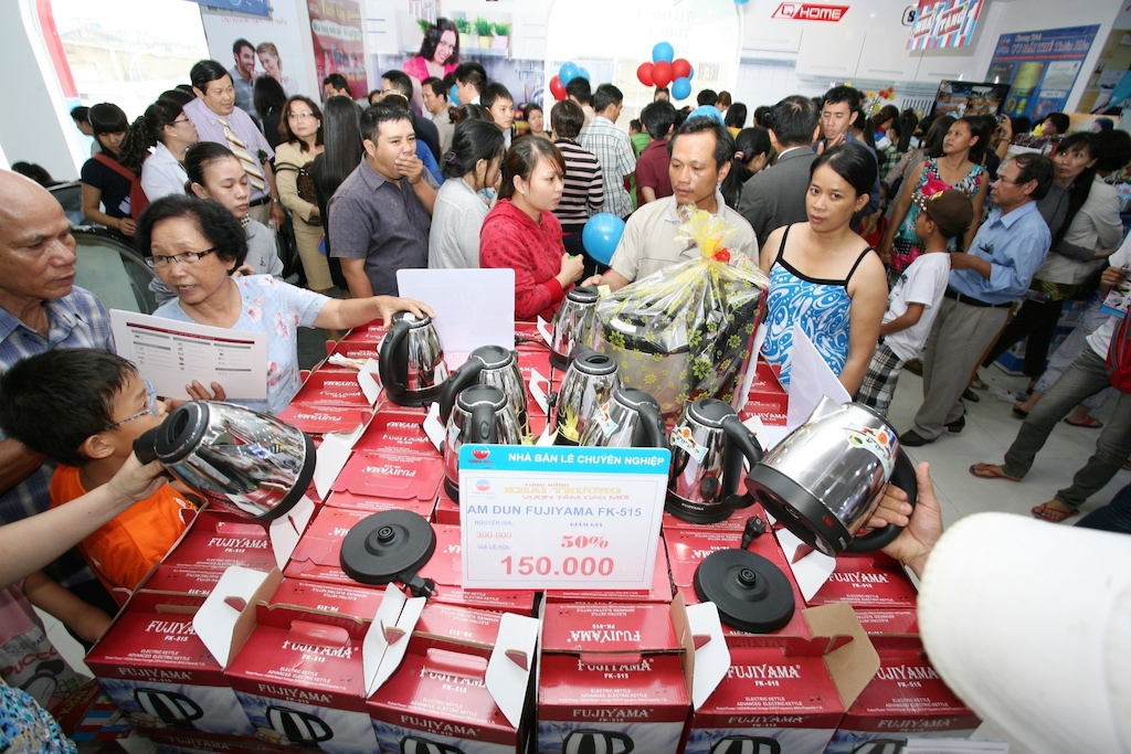 Sức ép cạnh tranh ở thị trường điện máy Việt càng lúc càng nóng