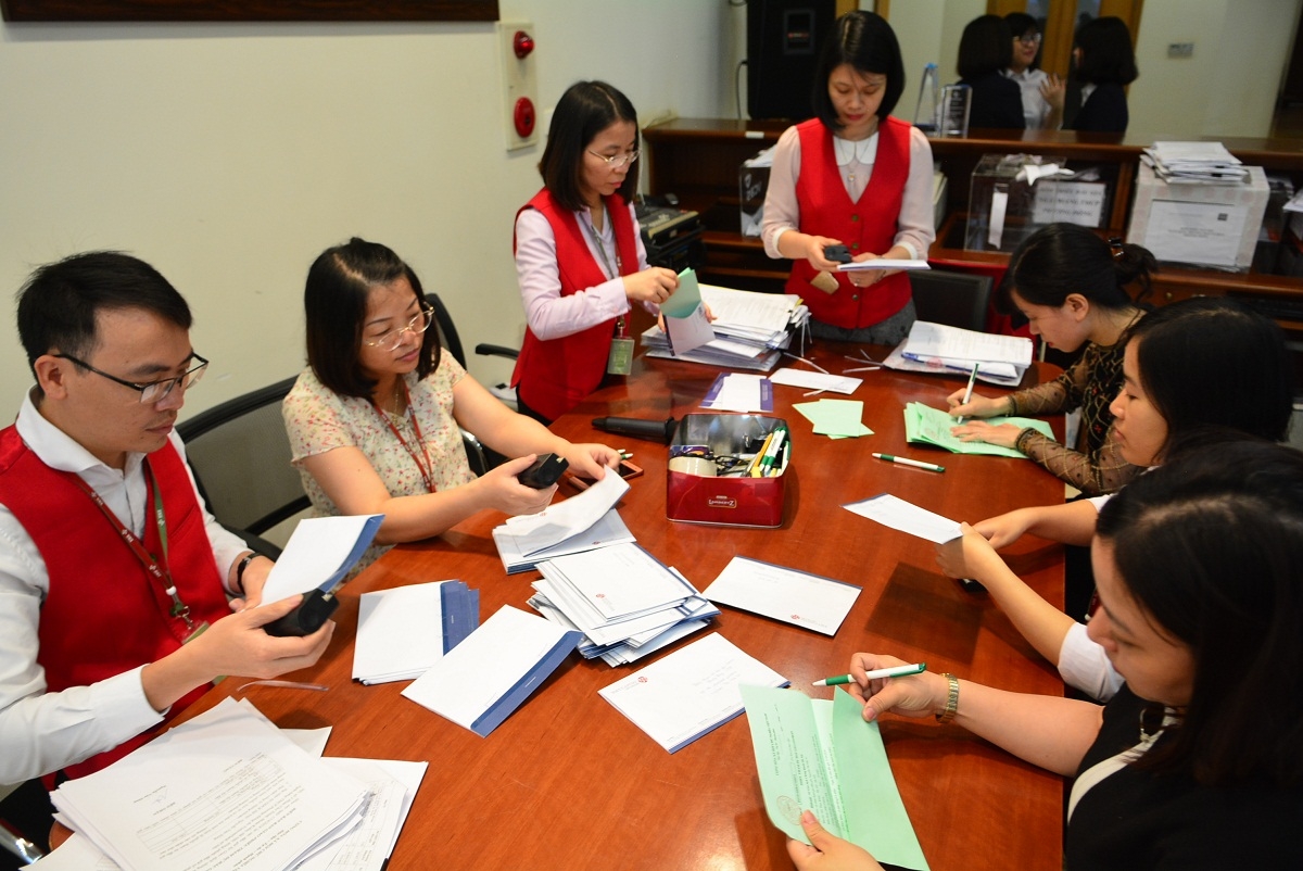 Nhiều đợt đấu giá cổ phần Nhà nước đã được công bố từ đầu năm tới nay nhưng cũng không ít phiên bất thành.