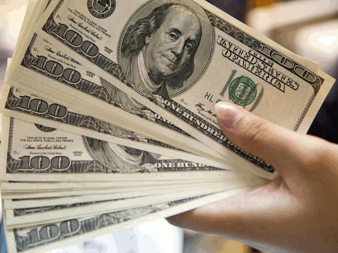 Tỷ giá USD ngày 4/12 giảm 0,49% xuống 90,665 điểm.