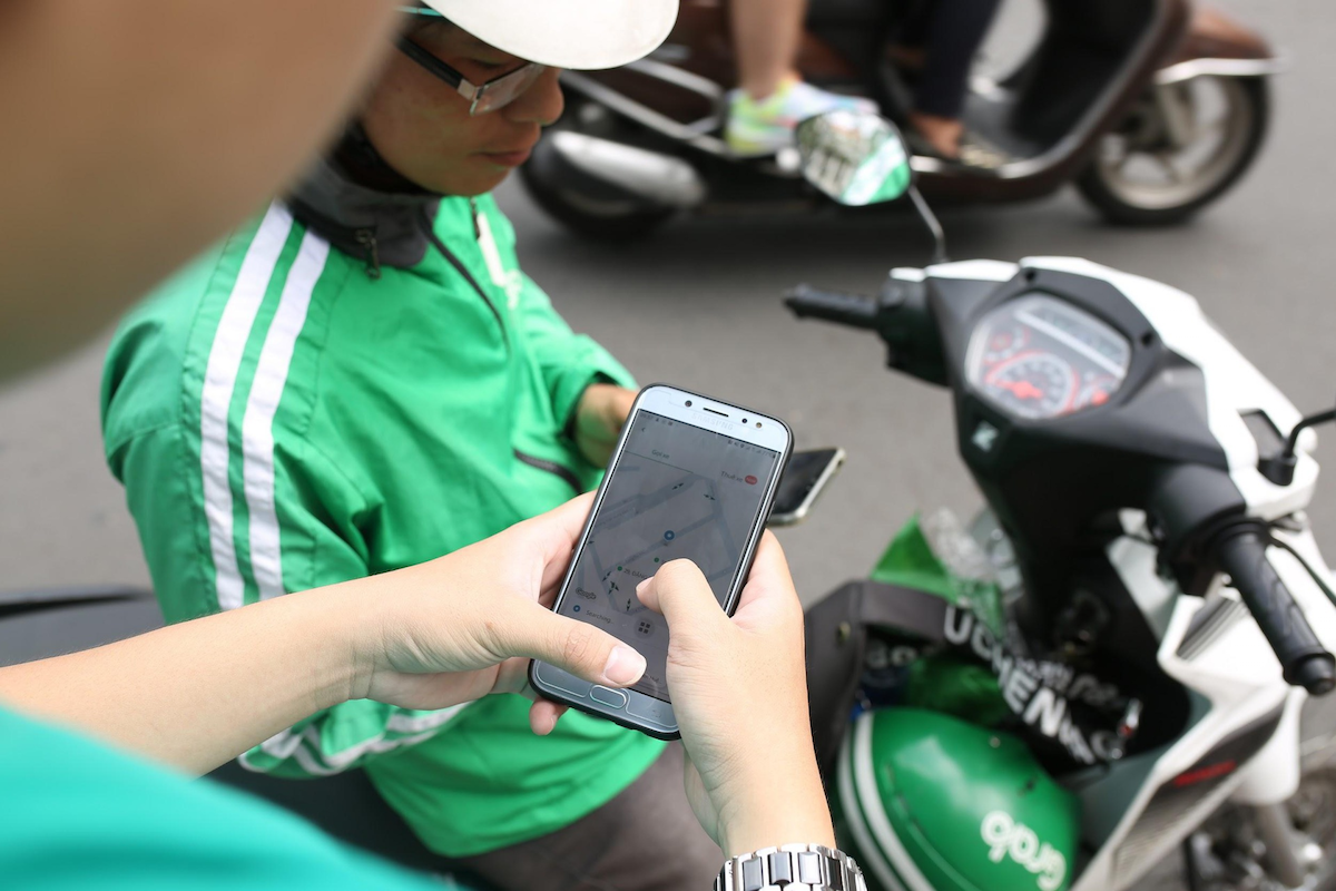 Lo ngại thị trường kinh tế chia sẻ có thể bị các tập đoàn đa quốc gia chi phối hoàn toàn (Ảnh minh họa: Int)