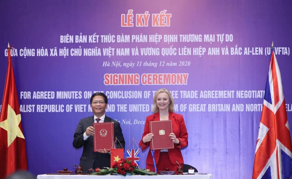 Việt Nam và Vương Quốc Anh đã ra tuyên bố chung cấp Bộ trưởng về việc kết thúc đàm phán Hiệp định thương mại tự do Việt Nam - Anh.