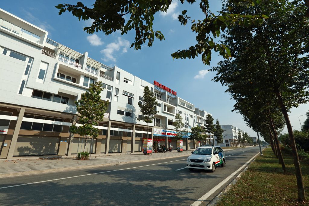 Đã có 33 nhà đầu tư đăng ký của cổ phần của Becamex IJC.