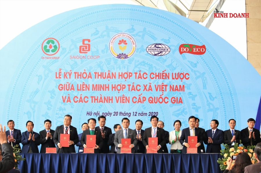 Lễ ký kết thỏa thuận hợp tác chiến lược với một số thành viên liên kết cấp quốc gia: Saigon Co.op, Công ty cổ phần Thực phẩm xuất khẩu Đồng Giao, Công ty cổ phần Tập đoàn Tín Thành, Vinaconex được thực hiện ngay sau lễ khai mạc.