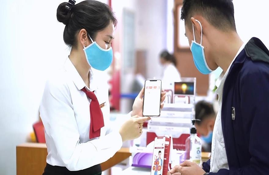 Agribank luôn đồng hành cùng các doanh nghiệp, cá nhân để tháo gỡ khó khăn, vượt qua sóng gió ổn định sản xuất và kinh doanh.